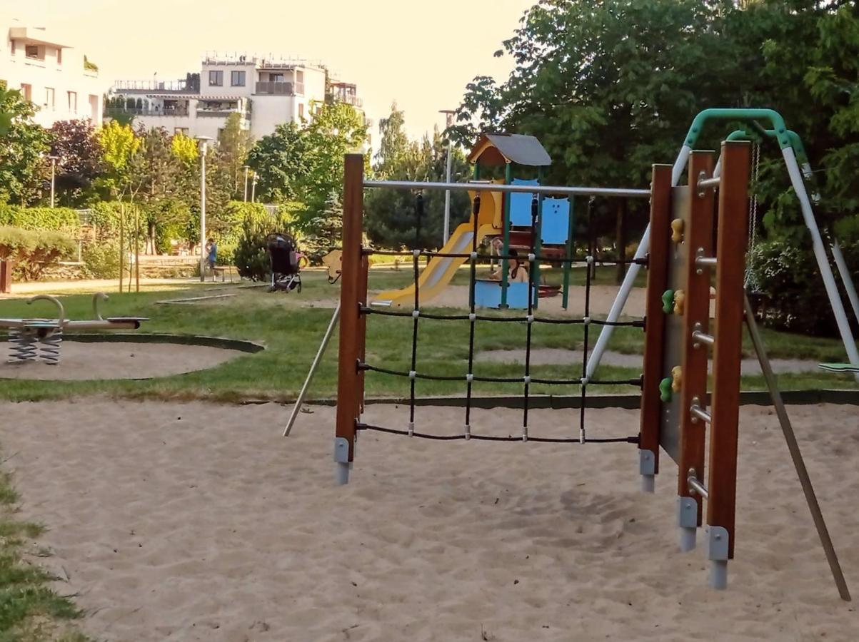 Mokotow, Apartment With Terrace, Greenery And Near The Airport! Warszawa Eksteriør billede